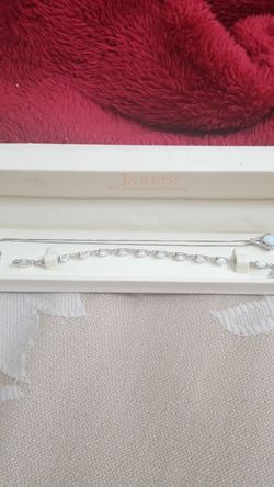 Opal necklace and bracelet