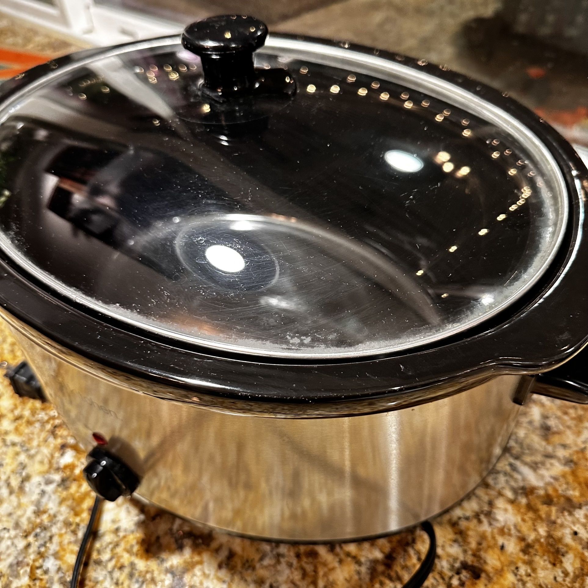 Emerson mini crock pot! for Sale in Walnut Creek, CA - OfferUp