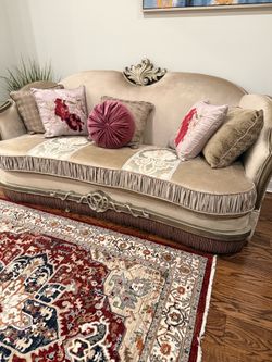 Sofa set