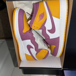 Jordan 1 Size 5.5y Brand New 