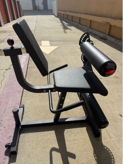 Leg Press Machine