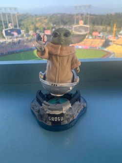 2026 GROGU Star Wars Dodgers bobblehead