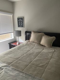 Bedroom set for sale