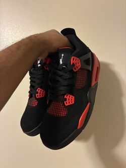 Jordan 4s Size 10 250$