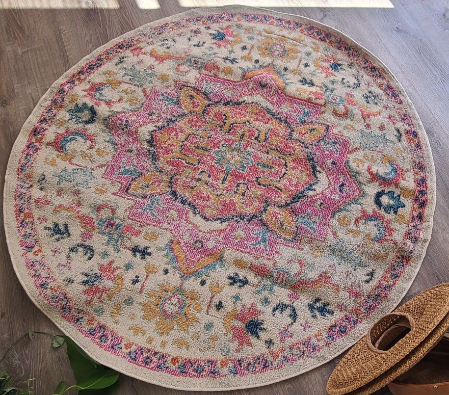 New Round Rug