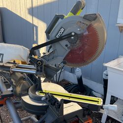 Miter Saw ‘m Ryobi!!