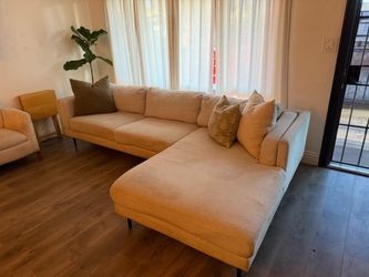 Sofa (from living spaces)