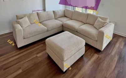 BRAND NEW 4PCS SETCCIONAL WITH OTTOMAN AND ACCENT PILLOWS INCLUDED $549
