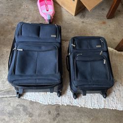 Pacifica Suitcase Set