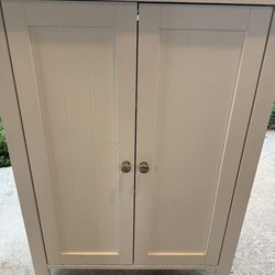 White Cabinet