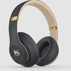 Beats Wireless 3 Studio Headphones $250