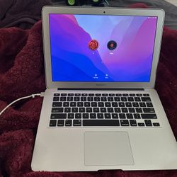 Apple Macbook Air 13 Inch 