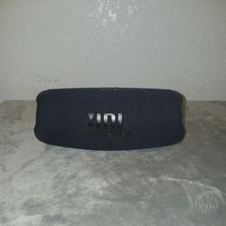JBL CHARGE 5