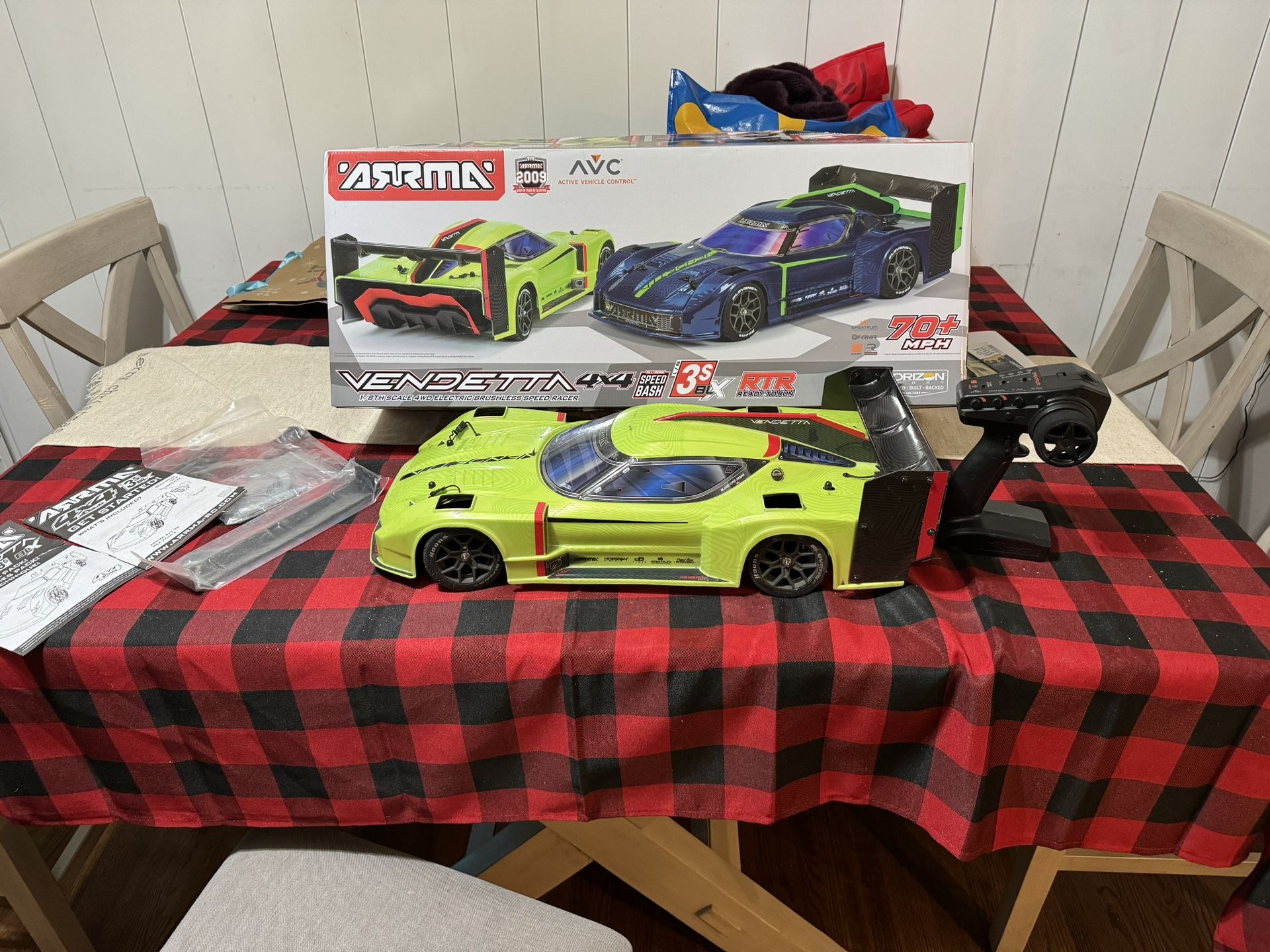 1/8 VENDETTA 4WD 3S BLX BRUSHLESS ALL-ROAD SPEED BASH RACER