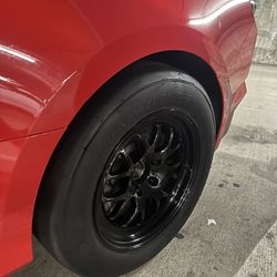 Mickey Thompson On 17 Inch Welds 