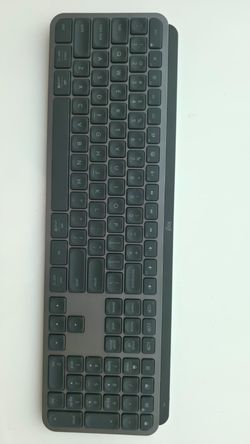 Logi Wireless keyboard (MX keys S)