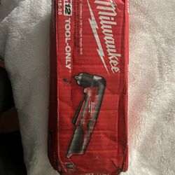 Milwaukee Cordless Right Angel Drill