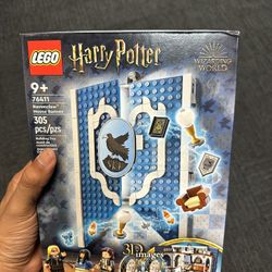 Lego Harry Potter Ravenclaw House Banner 76411