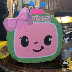Cocomelon Piñata 
