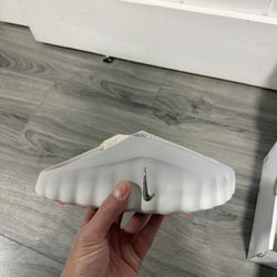 W Nike Mind 001