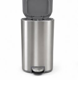Trash Can (small)