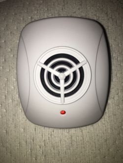 BRAND NEW - Set of 9; Intertek Direct Plug-In Ultrasonic Pest Repeller Model No. GS200 120VAC 60HZ 2.6W