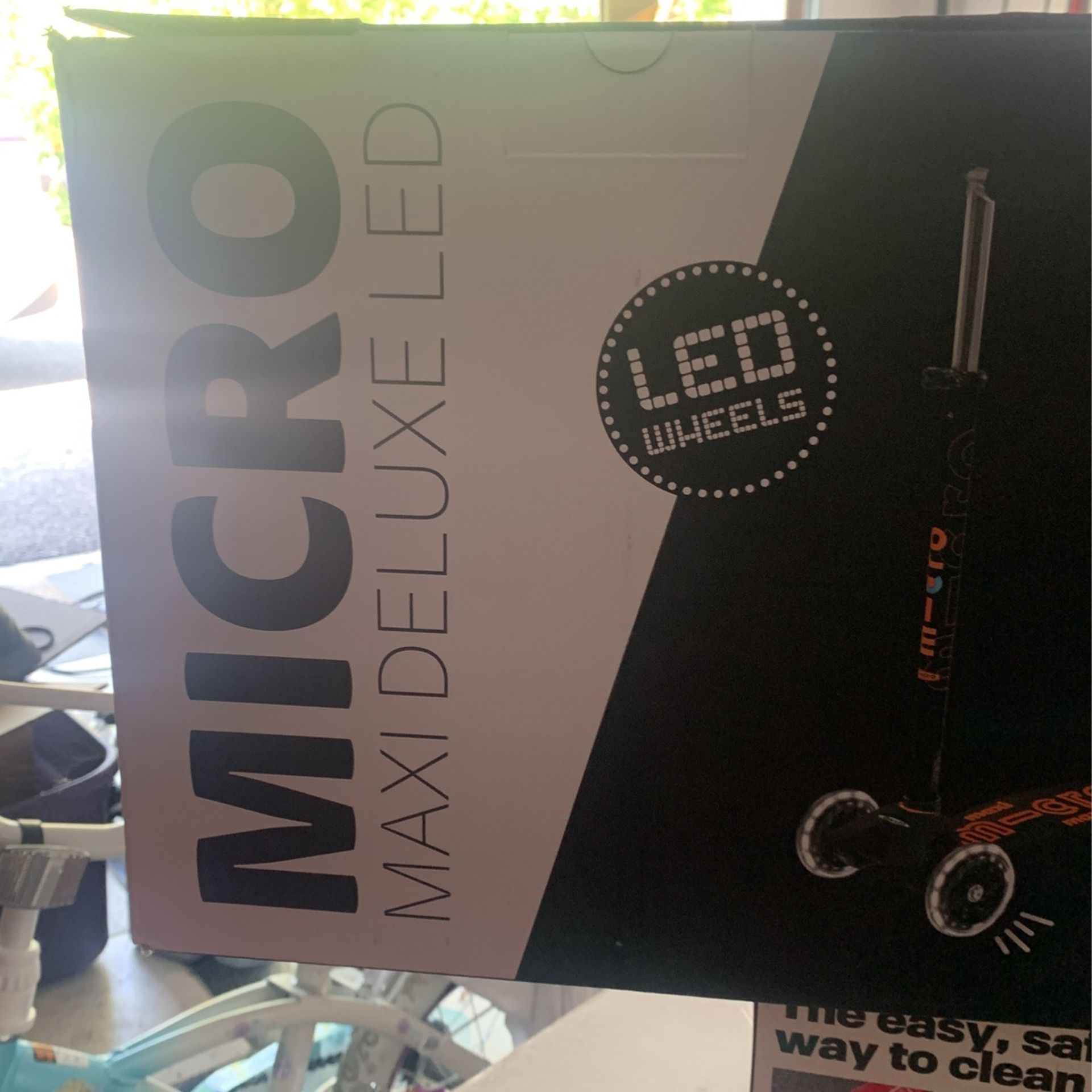 Micro Maxi Deluxe Led Wheels 
