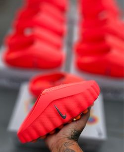 Nike Mind 001 Slides Red
