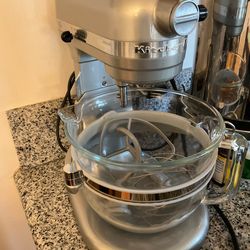 Kitchen Aid Mixer