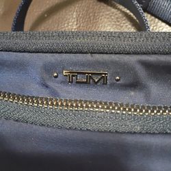 CROSSBODY TUMI BAG $30