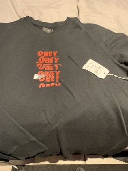 Obey crew neck sweater size Large