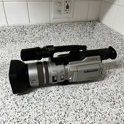 Sony DCR-VX2000