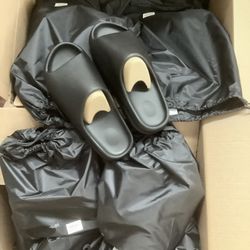 New Restock! Yeezy Slide YS-01 Black DS Sizes 