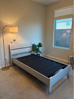 Solid Wood Twin Bed Frame – Excellent Condition –