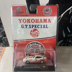 M2 Machines 1/64 scale Yokohama gt special 1970 Nissan Fairlady Z432