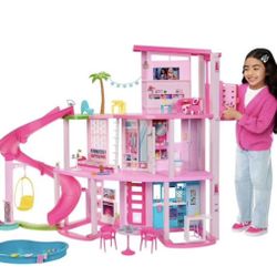 Barbie Dream House 