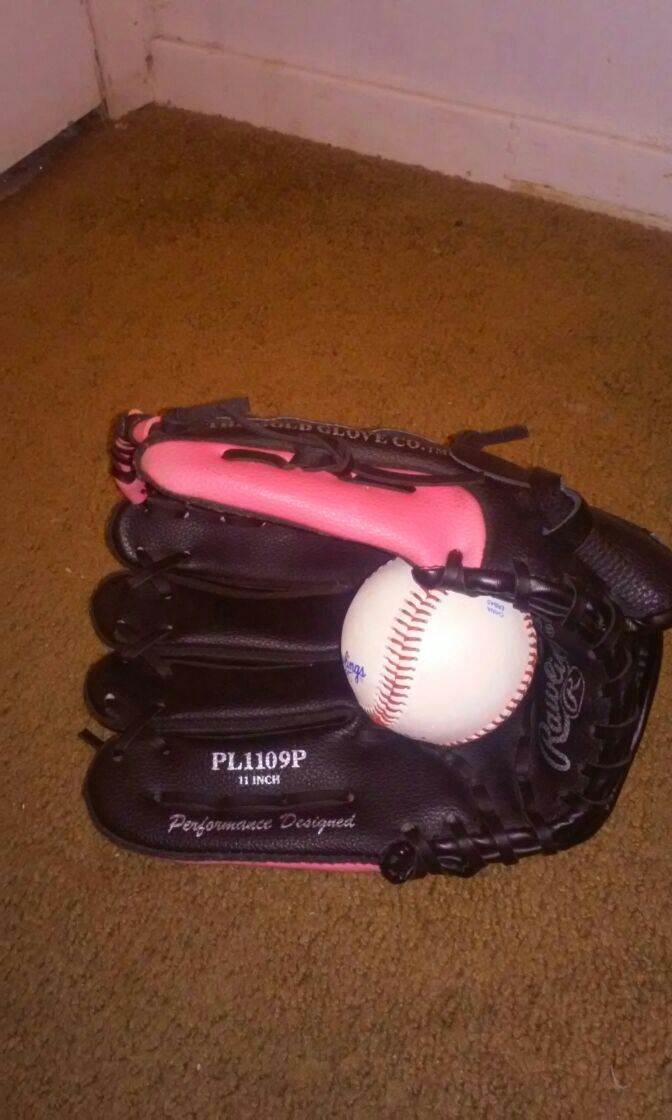 Rawlings Baseball Glove