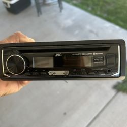 Jvc Estereo With Bluetooth Like New Condition 