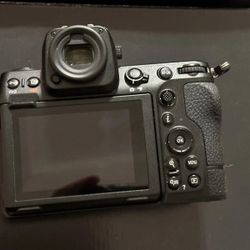 Nikon Z8 Z 8 45.7MP Mirrorless Camera (Body Only)