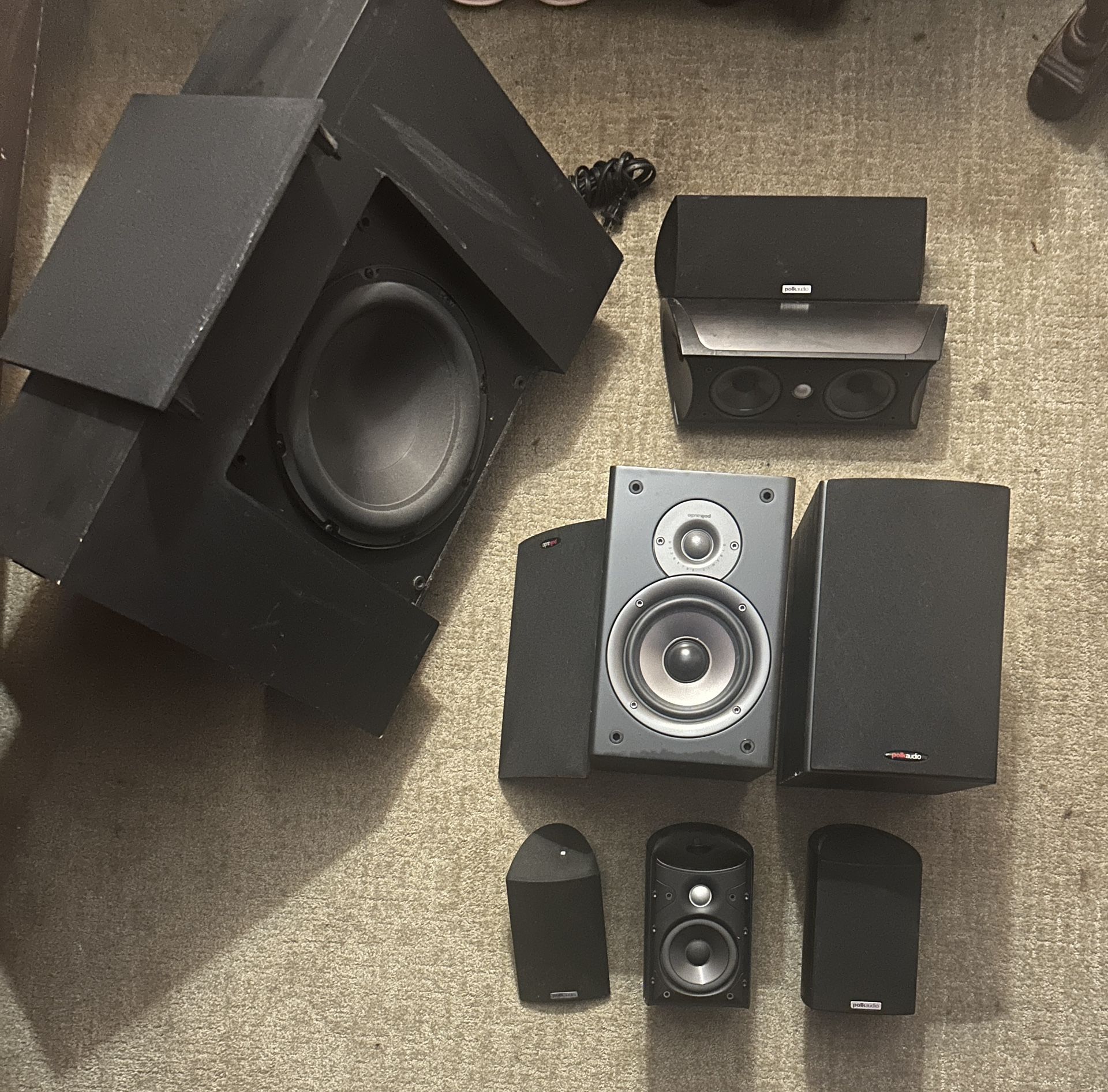 Polk Audio Pro surround Sound