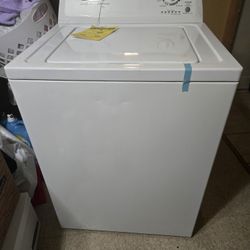 Brand new washer and dryer never used 