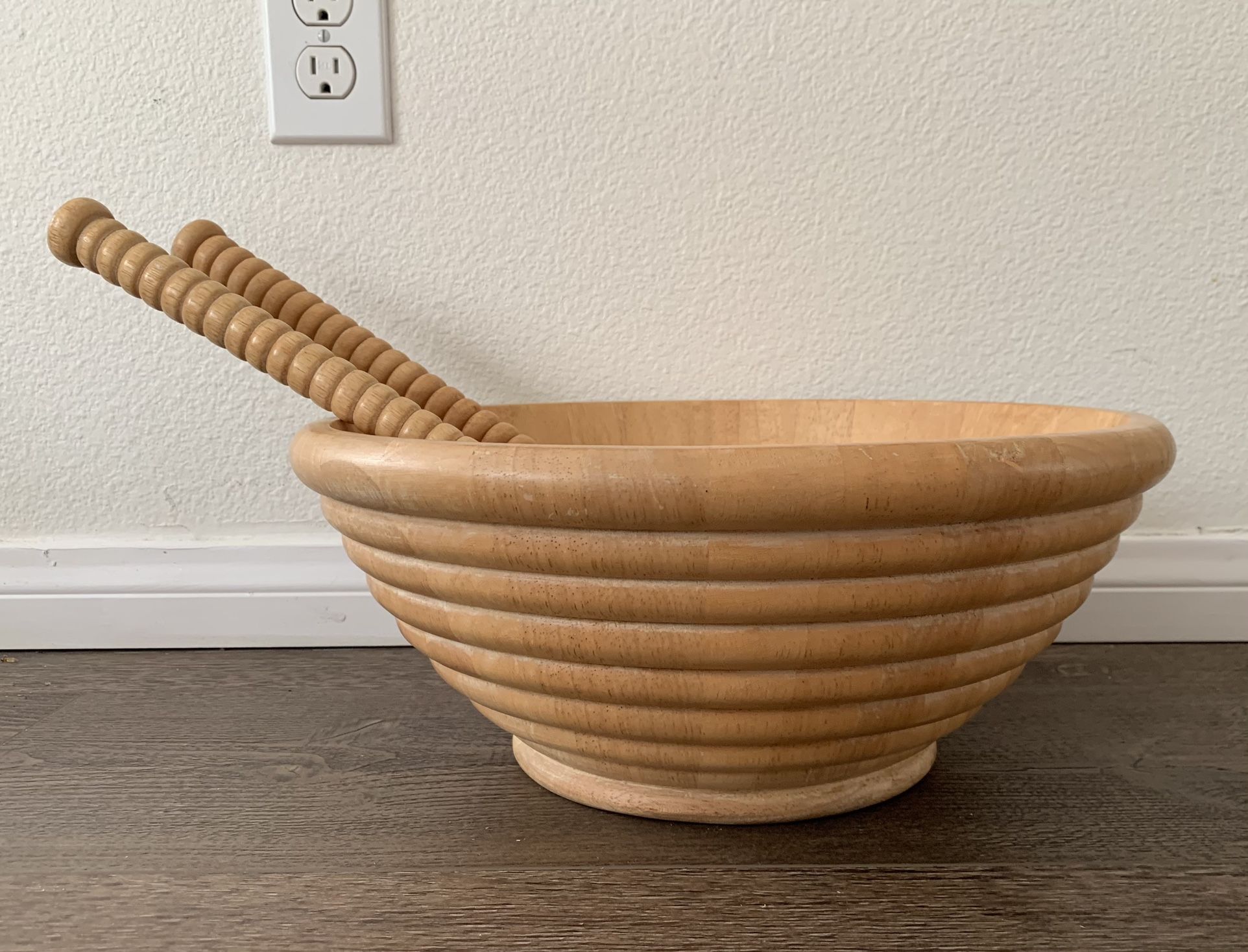Strata Group Wood Bowl