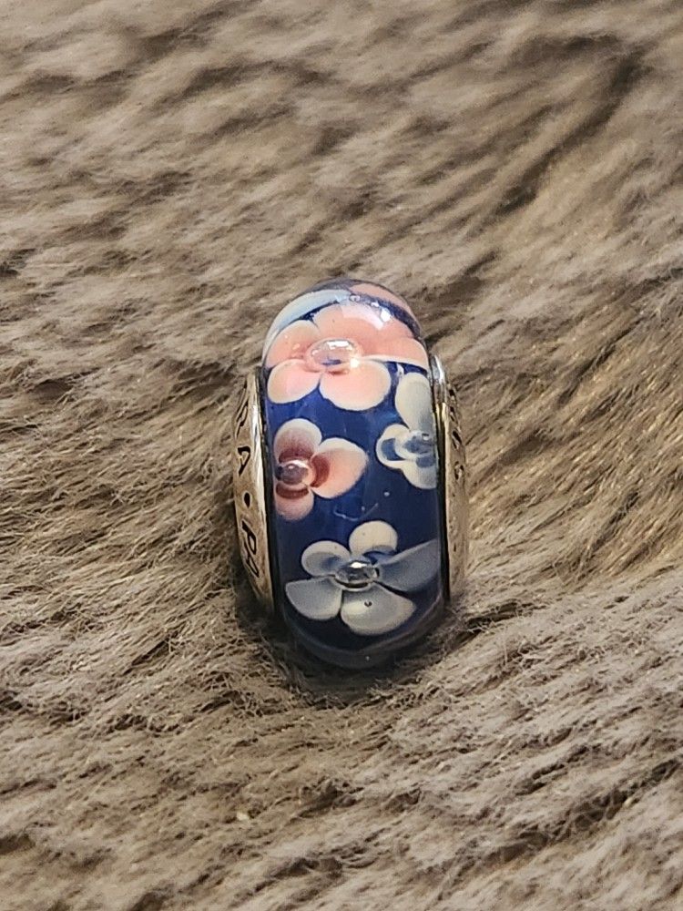NEW Authentic Pandora Murano Glass Charm. Bundle to save on shipping costs! Please check out my other charms & other numerous items listed. From a
