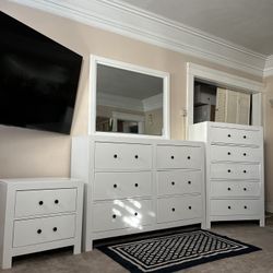 4  Pieces Bedroom Set White/ Dresser/tall Dresser/free delivery 