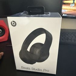 Beats Studio Pros 