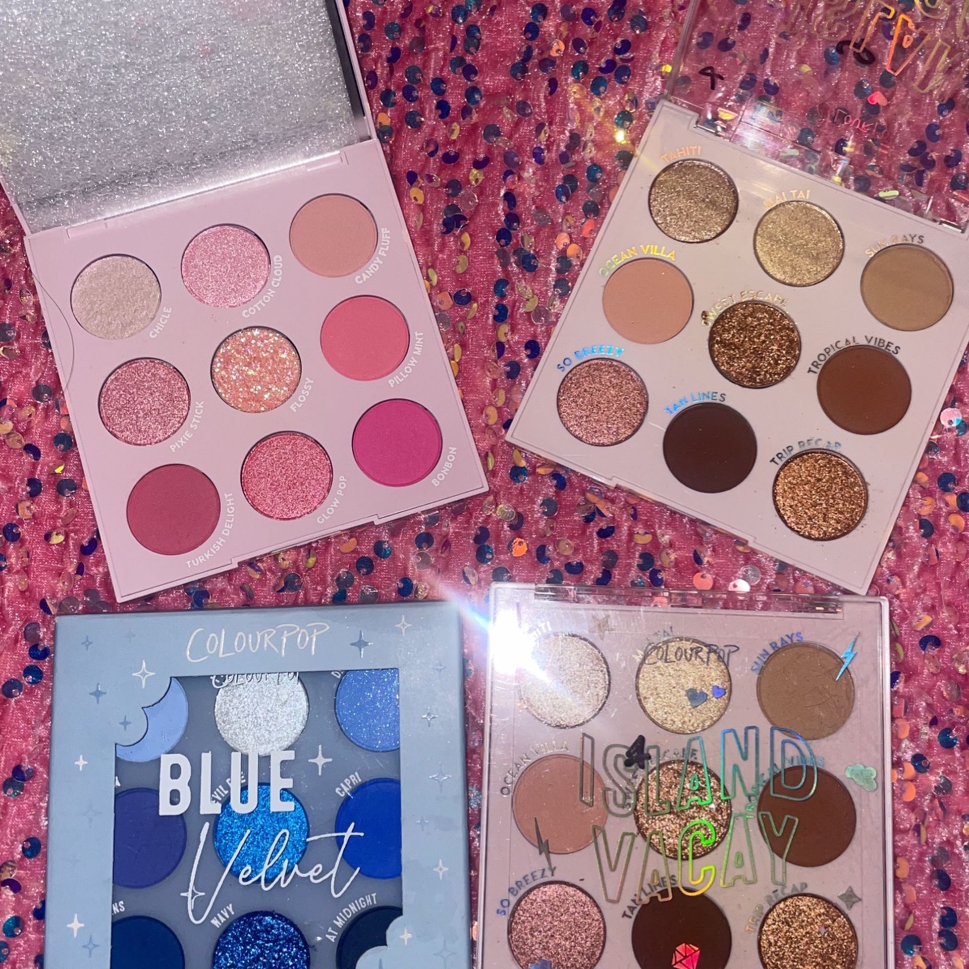 Eyeshadow palettes