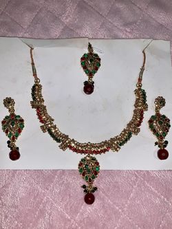 Indian Kundan Necklace Set