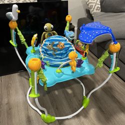 baby bouncer 