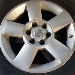 Nissan Titan Stock 18 Rims And Tires