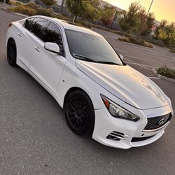 2014 Infiniti Q50 3.7 Sedan